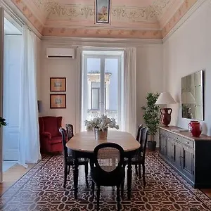 La Renaissance Apartment Catania